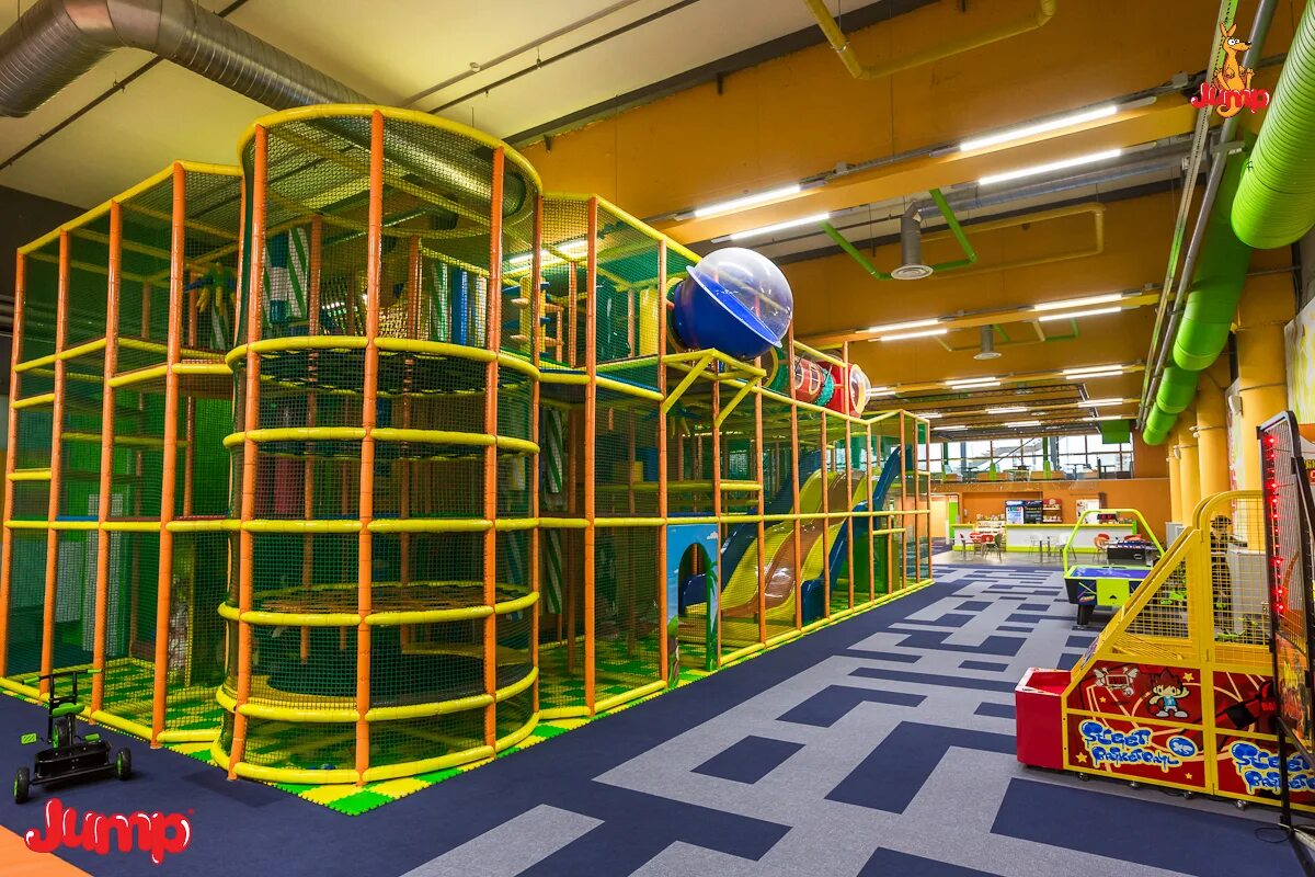 Wonder jump ул энгельса 26 фото Особенности спортивно-развлекательного центра Jump в Колпино, Октябрьская улица,
