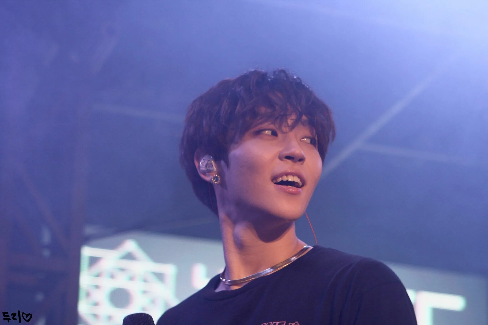 Woosung певец фото #woosung #sammy #kimwoosung #therose #blackrose #ووسونغ Woo sung, New music, Kpo