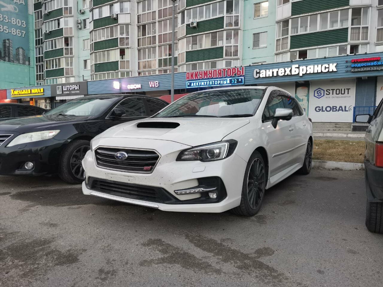 Worldcar ru семеновская ул 25а владивосток фото Foto: WorldCar.ru, avtosalon, Vladivostok, Semyonovskaya Street, 25А - Yandex Ma