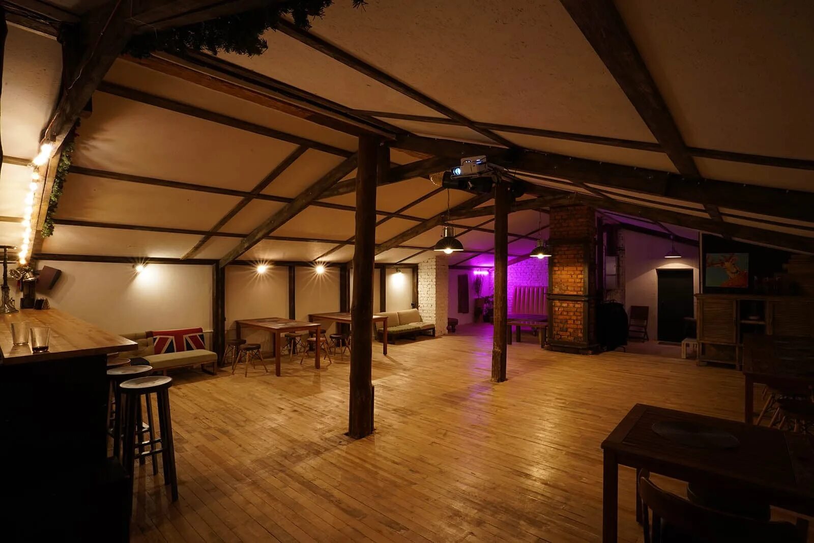 Wow place loft кожевенная линия 34 фото Лофт выборг проект крыша