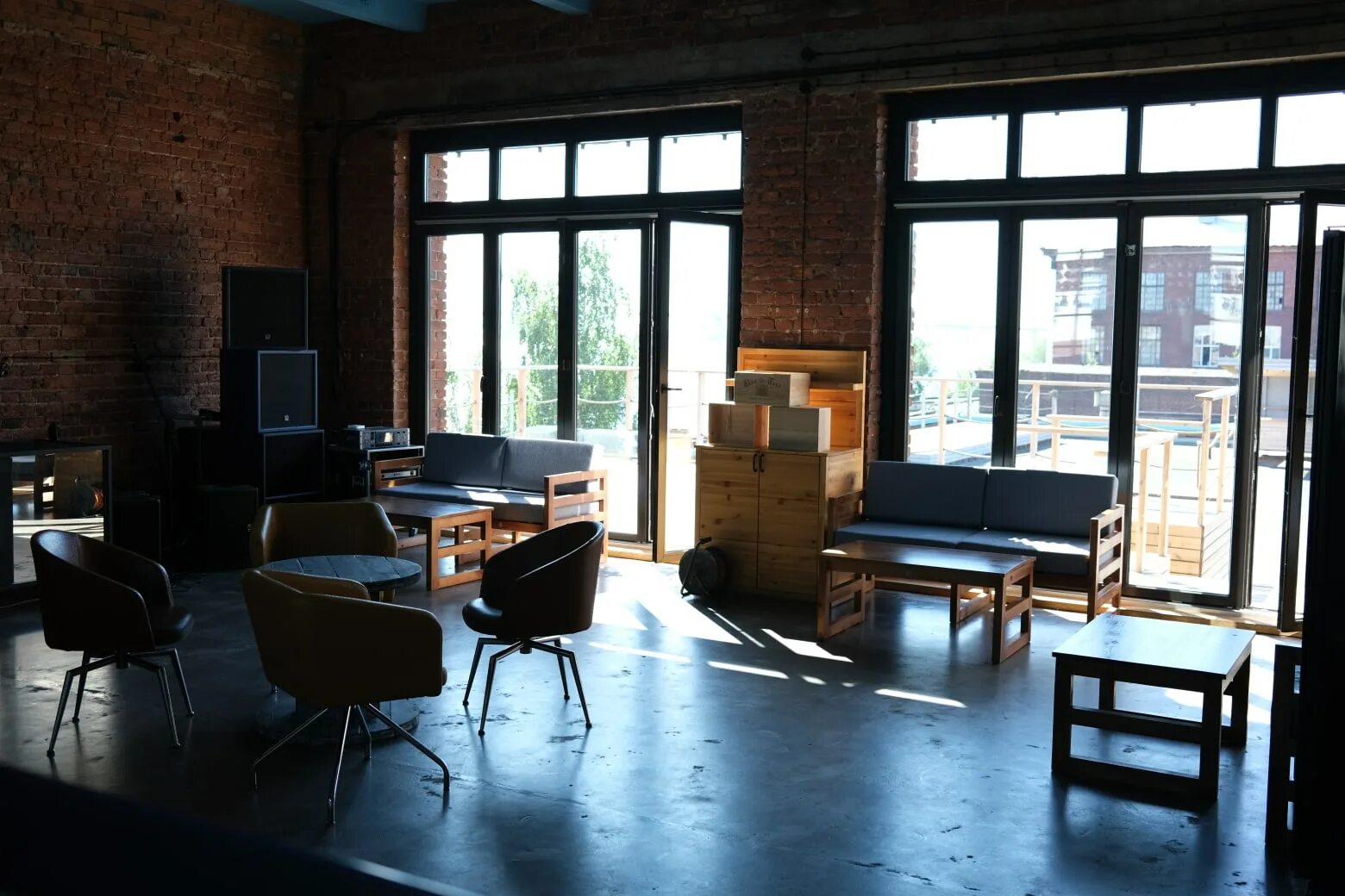 Wow place loft кожевенная линия 34 фото Live History @ ZaLive 8 августа - FunTime