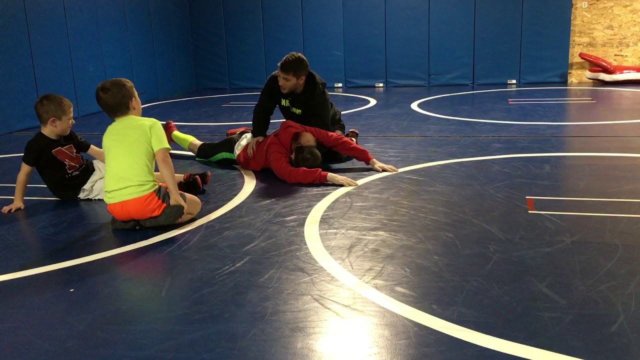 Wrestling kids пролетарский просп 7 фото Half Nelson kids wrestling - YouTube