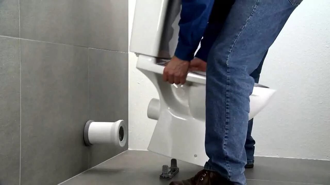 Www uklad net установка унитаза самостоятельно видео Villeroy & Boch Prinderea in podea Instalare - YouTube