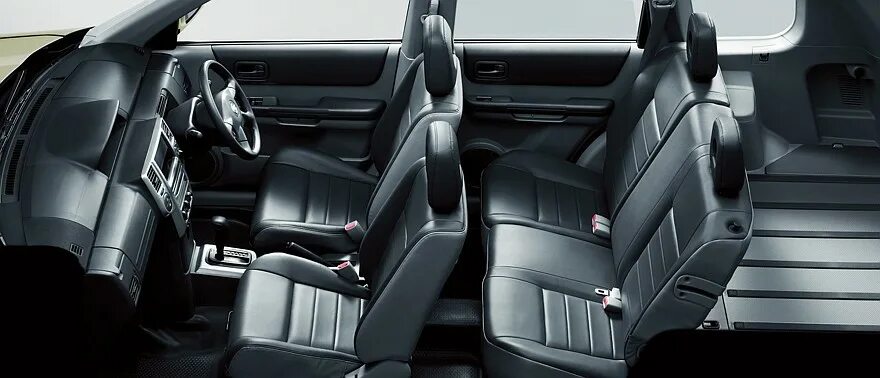 X trail фото салона Nissan X-Trail T30 с пробегом: разваливающийся подрамник и дубово-надёжный салон