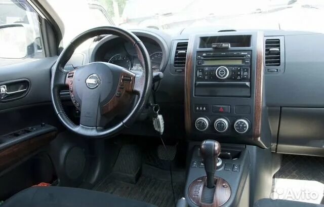 X trail тюнинг салона Разборка nissan X-trail комплект на запчасти купить в Москве Авито