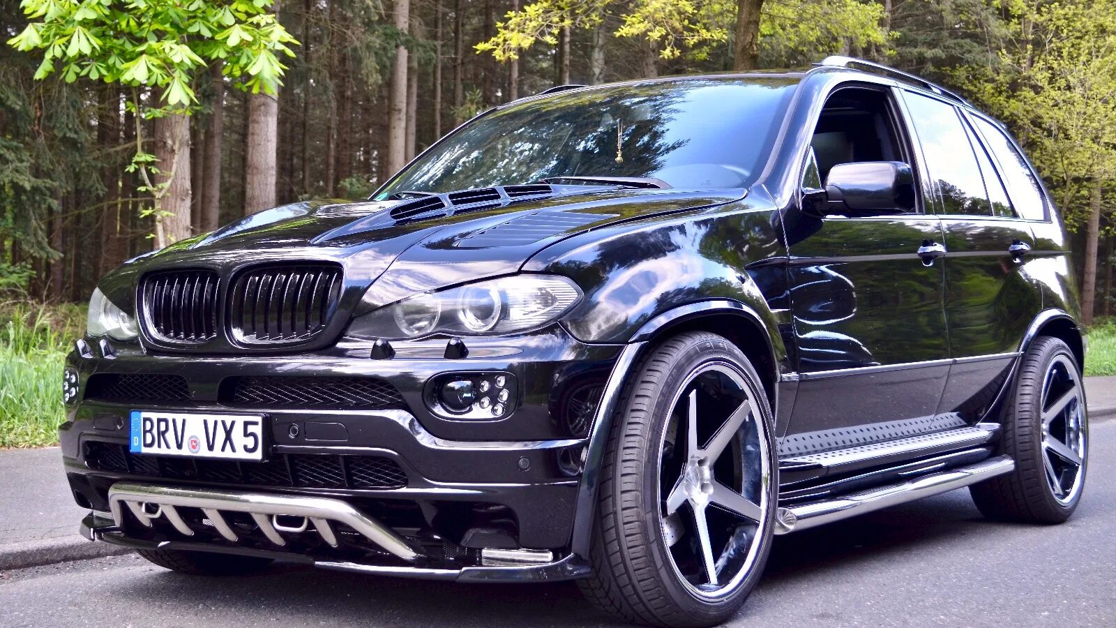 X5 тюнинг фото BMW X5 (E53) 4.4 бензиновый 2004 Е53 V8 Злой Чёрный Икс на DRIVE2