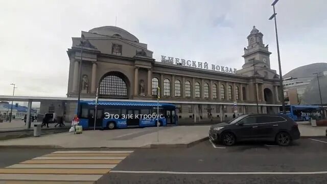 Xc площадь киевского вокзала 2 фото Прогулки по Москве. Свободная прогулка возле Киевского вокзала. Площадь Европы. 