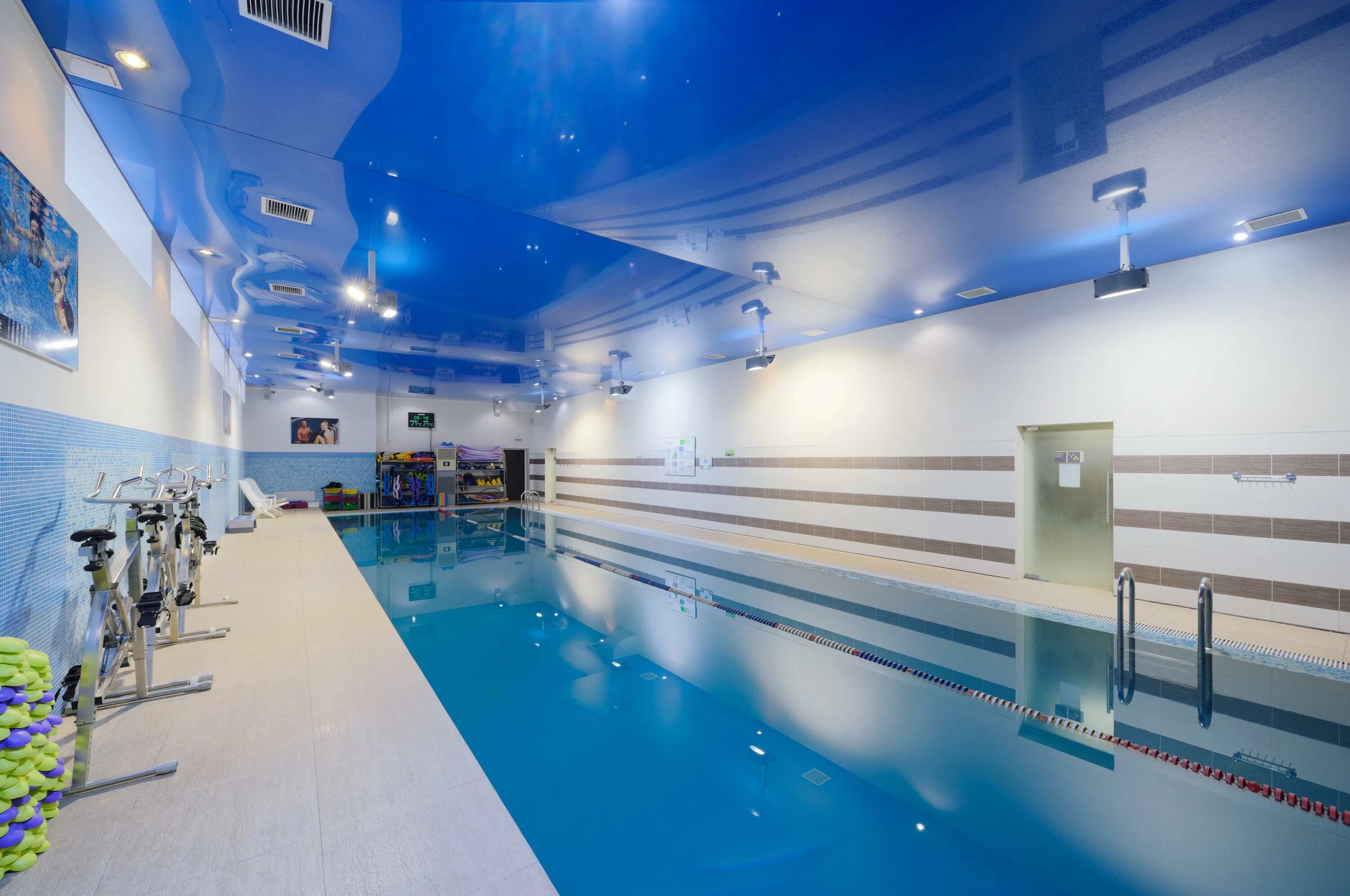 Xfit платинум ул генерала лизюкова 35б фото Особенности фитнес-клуба Фитнес-клуб XFit Платинум в Воронеже, улица Генерала Ли