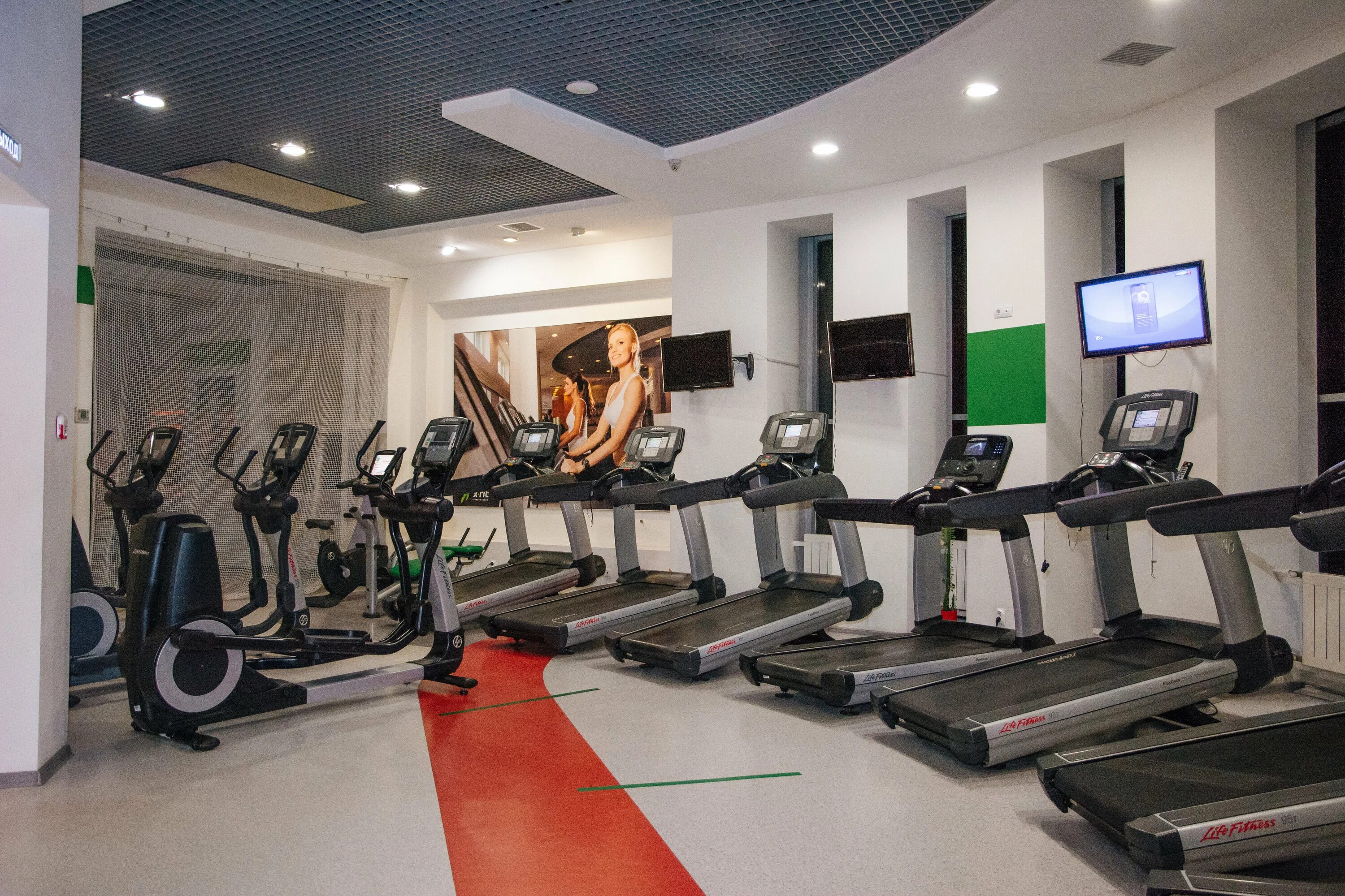 Xfit платинум ул генерала лизюкова 35б фото Корпоративный фитнес на улице Генерала Лизюкова - Воронеж - Zoon.ru