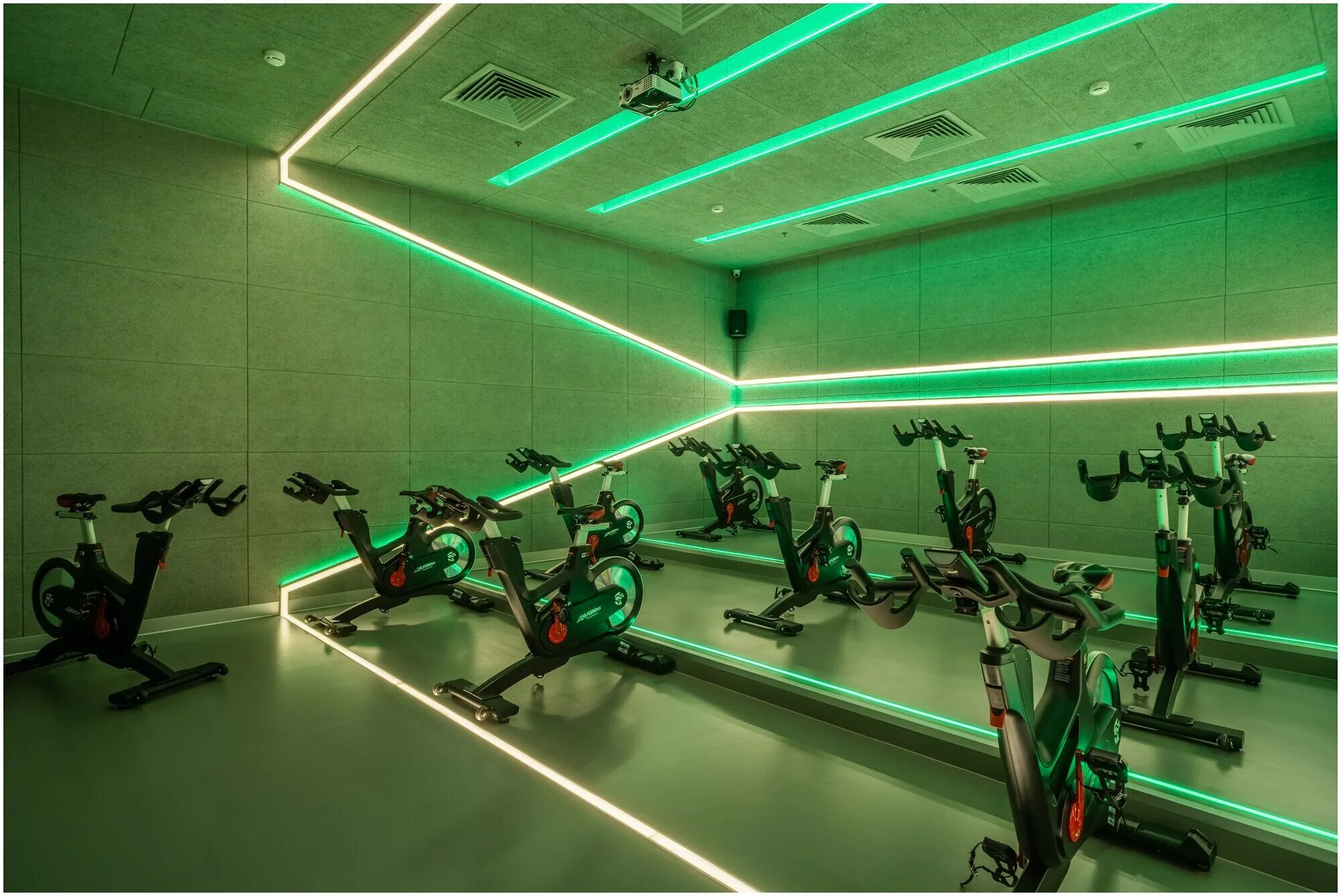 Xfit юбилейный просп 1а фото Абонемент X-Fit - купить по выгодной цене на Яндекс Маркете