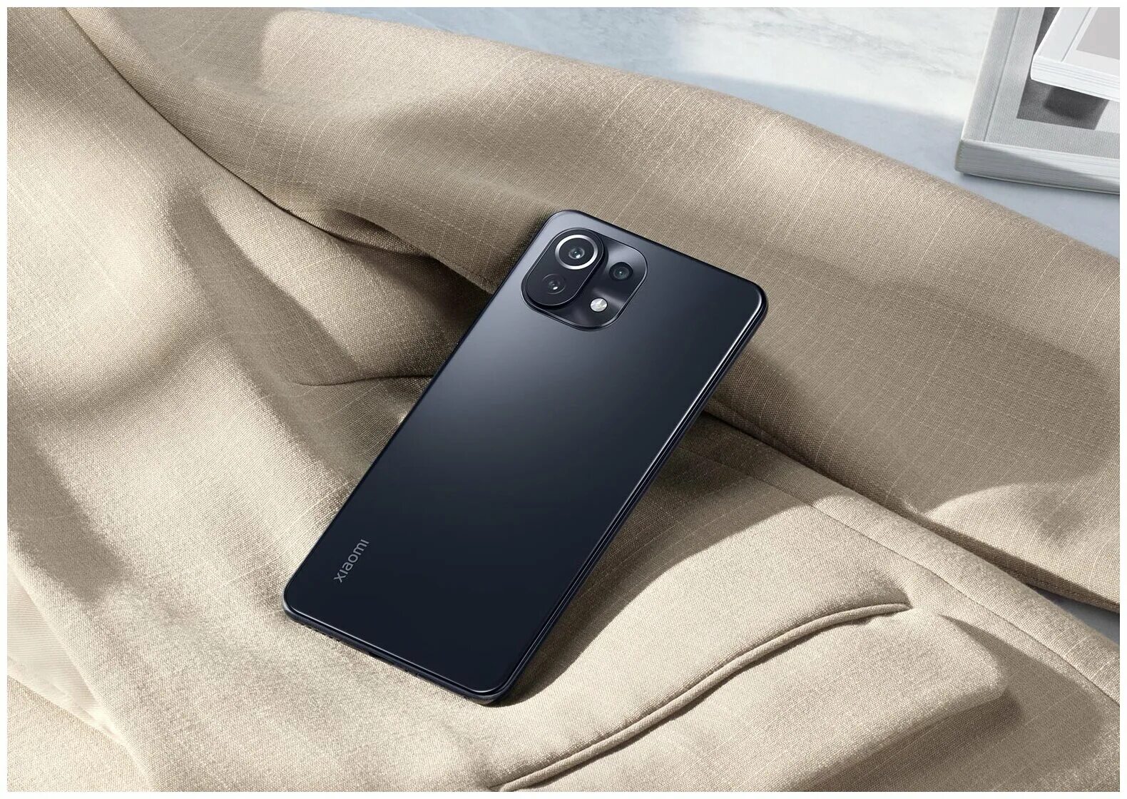 Xiaomi 11 lite фото Б/У и уценка Смартфон Xiaomi Mi 11 Lite 8/128 ГБ Global, Dual nano SIM, чернильн