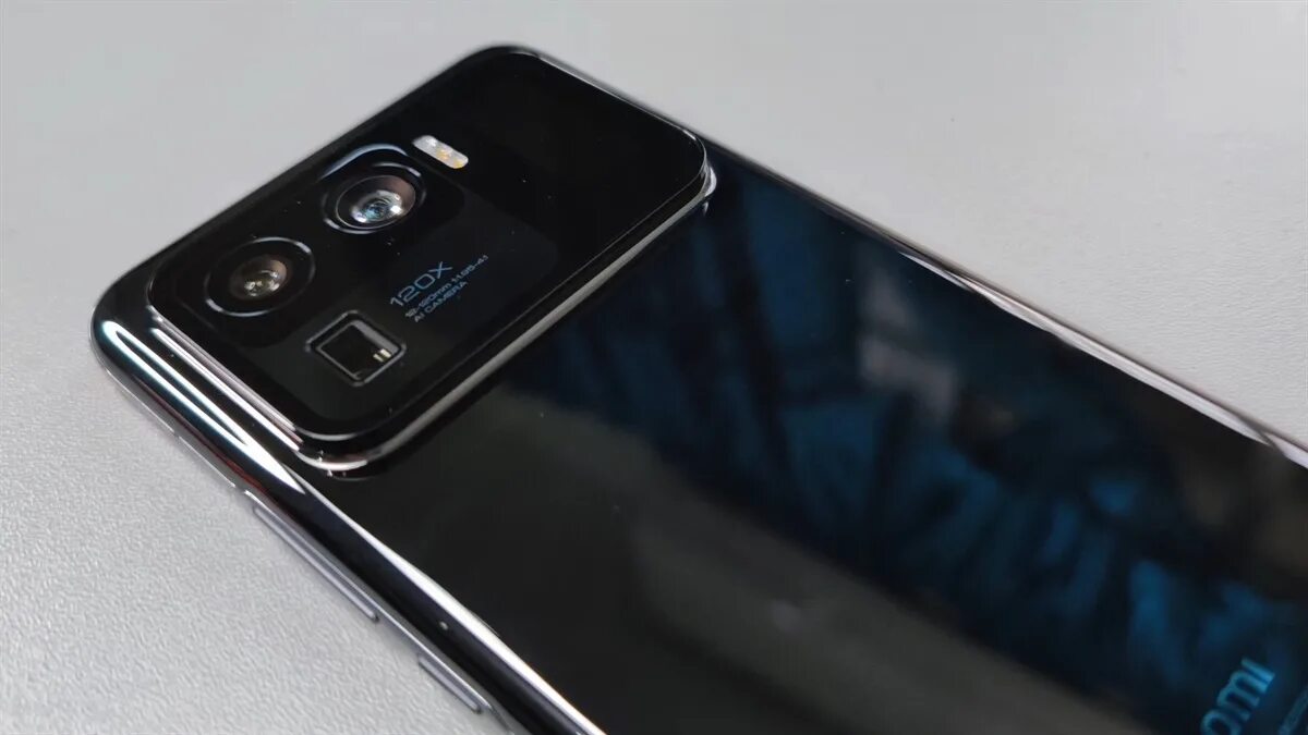 Xiaomi 11 ultra фото СРОЧНО: Xiaomi Mi 11 Ultra с дисплеем в блоке камер показали на видео