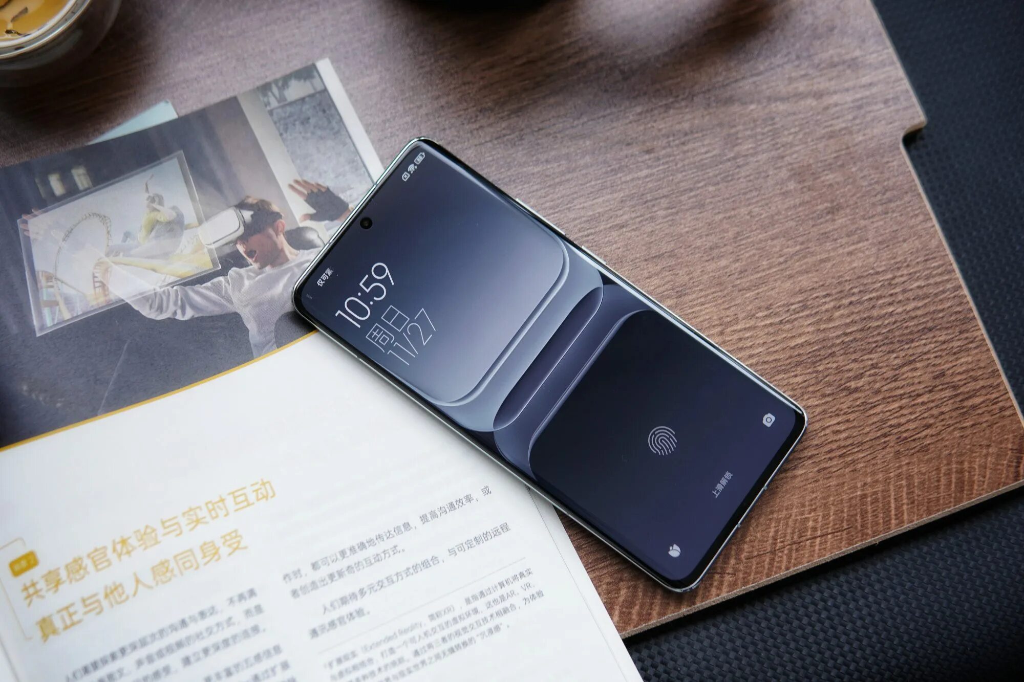 Xiaomi 13 pro фото Xiaomi 13 и 13 Pro во всей красе на подборках студийных фото