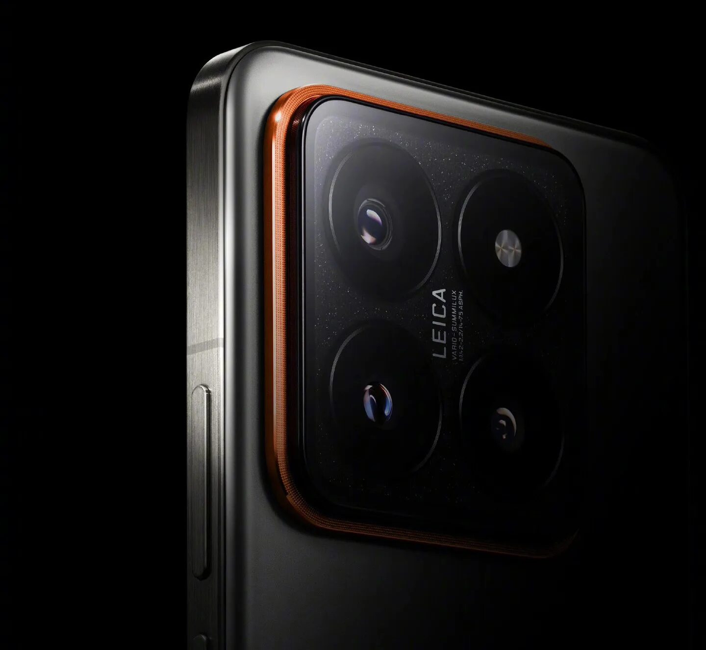 Xiaomi 14 фото Xiaomi в отчаянии: с производством титанового Xiaomi 14 Pro большие сложности