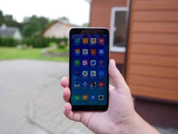 Xiaomi redmi 6 фото Redmi 6 - еще один достойный недорогой смартфон от Xiaomi Обзоры Xi.Express
