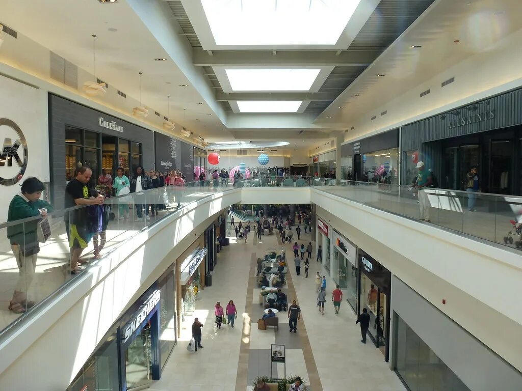 Xl outlet коммунистическая ул 1 мытищи фото Chicago Fashion Outlet - Rosemont Mark Susina Flickr