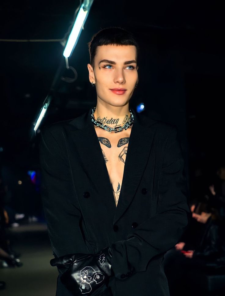 Xolidayboy сейчас как выглядит Xolidayboy em 2024 Moda, Sapatos