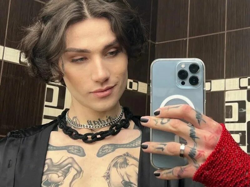 Xolidayboy сейчас как выглядит Врачи раскрыли диагноз певца Xolidayboу после обморока на концерте в Ставрополе 