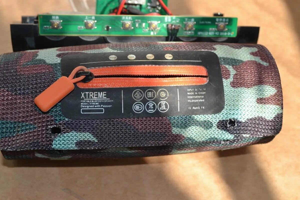 Xtreme колонка как подключить Не заряжающийся JBL XTREME FixClan Дзен