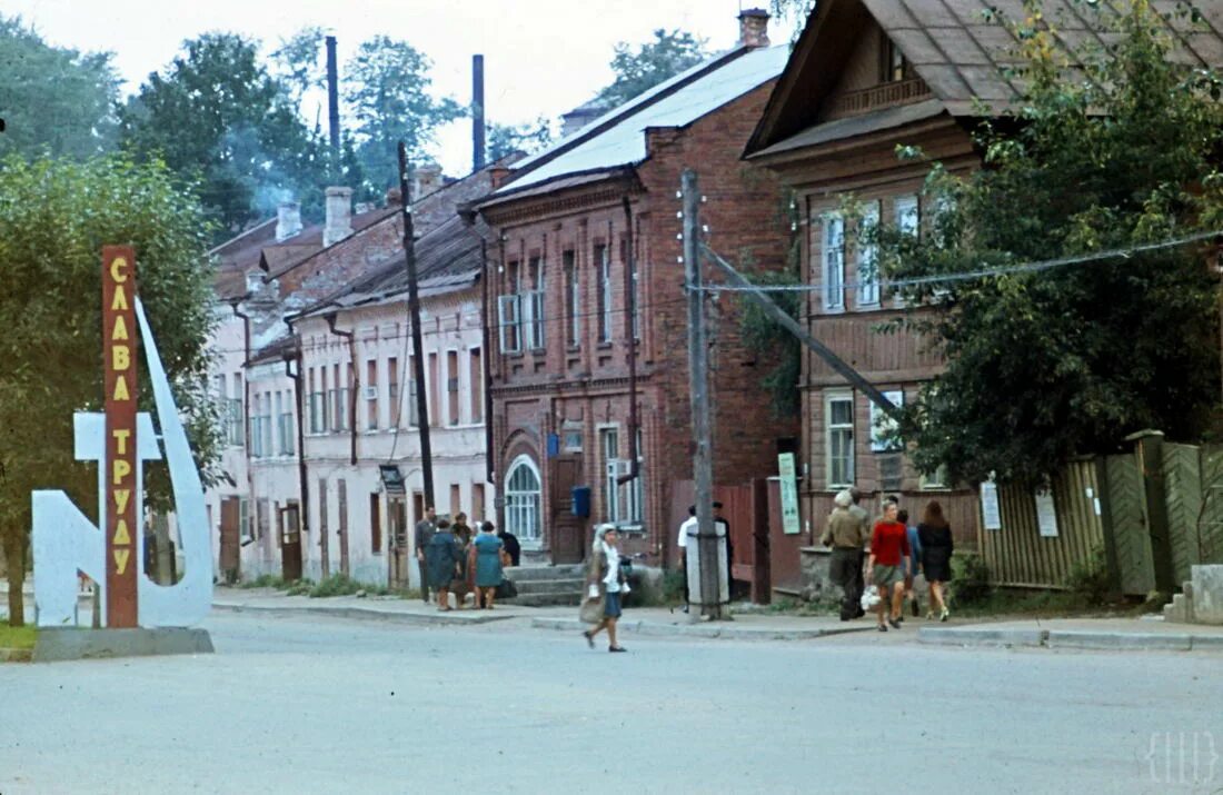 Xxi век октябрьская ул 20 валдай фото Народная улица, 1970 год / Валдайский форум
