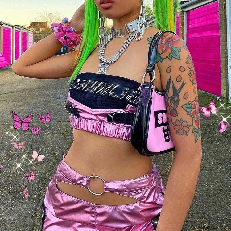 Y2k стиль женский Pin by Pinner on Spacin' out : 90s Y2K alt Rave aesthetic Aesthetic fashion, Fas