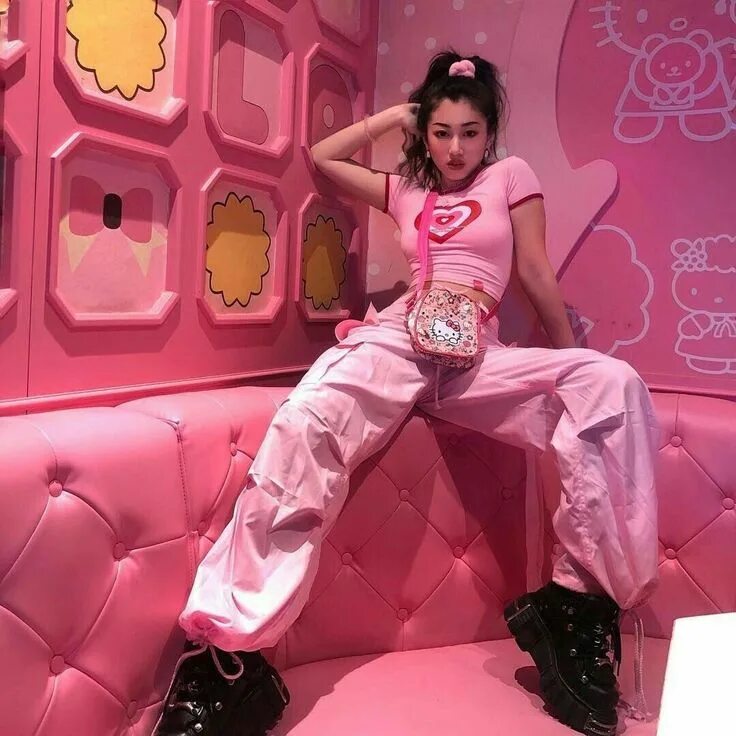 Y2k стиль женский 2024 N.I.C.O.L.E @GXLDEN22 Pink outfits, Pink fashion, Cute outfits