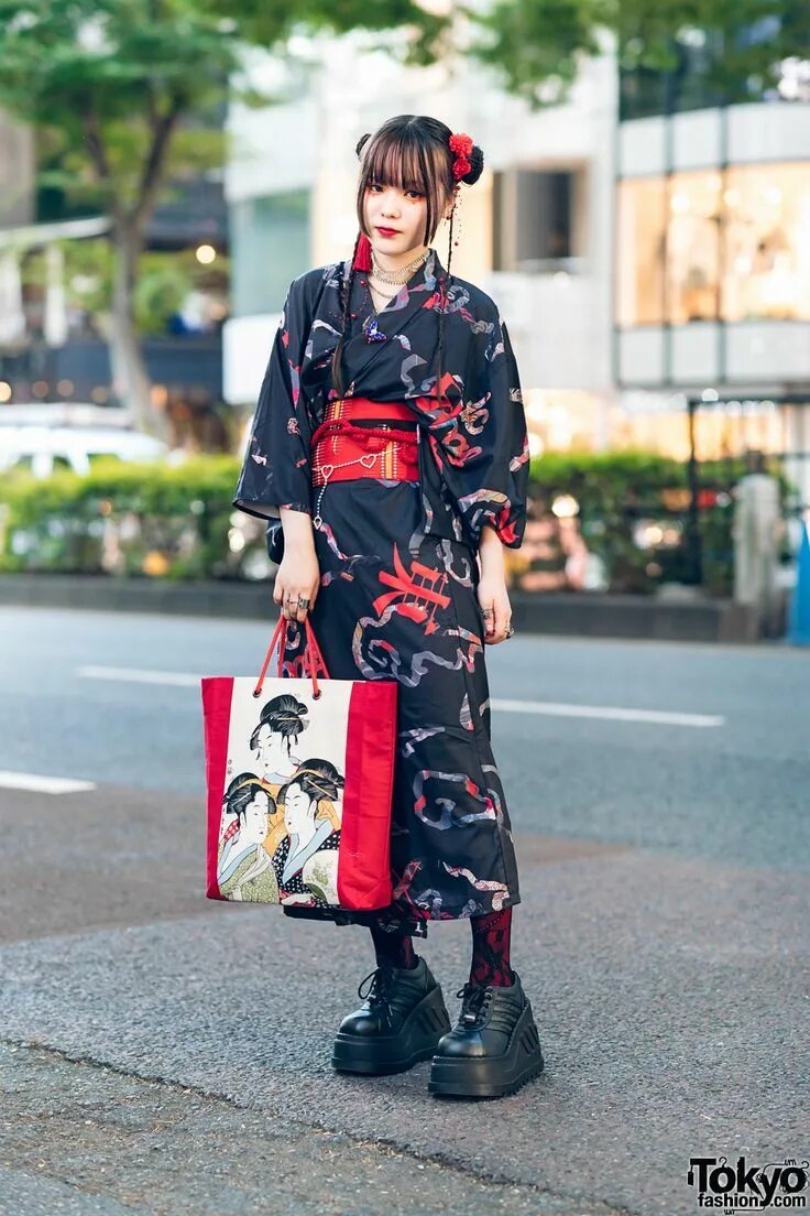 Y2k стиль женский японский Harajuku Street Style w/ ACDC Rag Kimono Jacket, Glad News & HellcatPunks Japan 