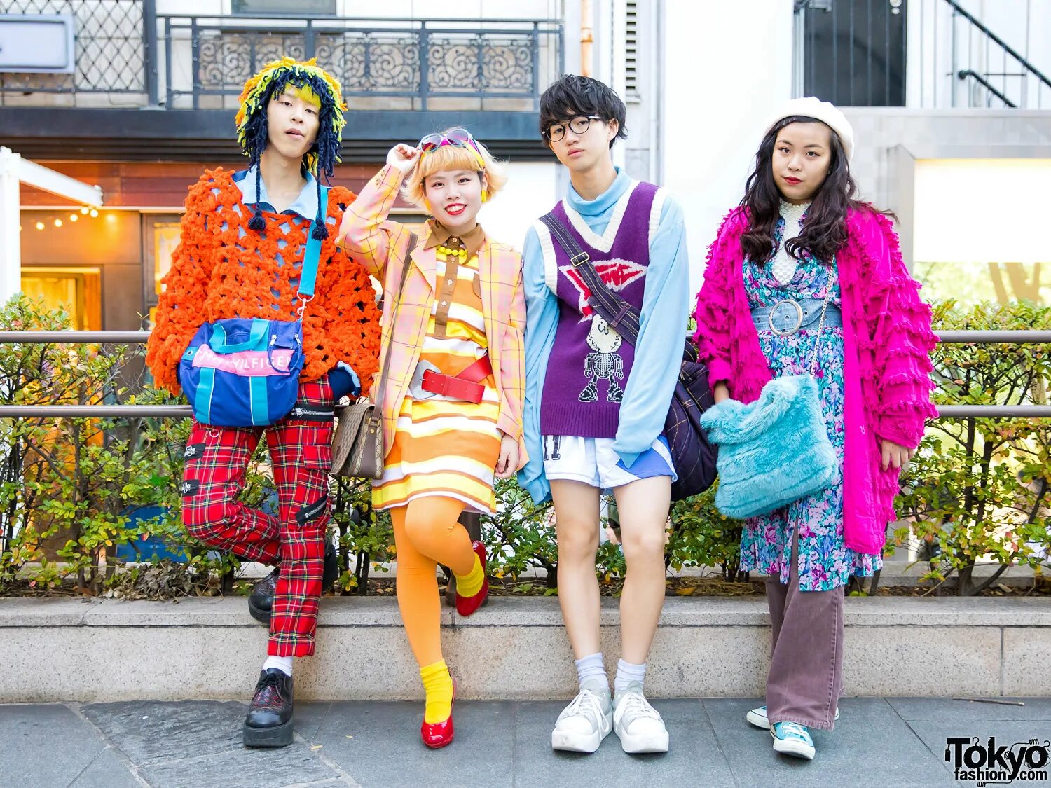 Y2k стиль женский японский Colorful Group Fashion in Harajuku Street - Tokyo Fashion
