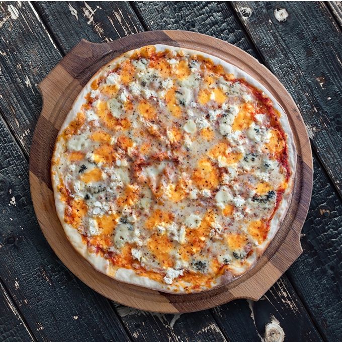 Yamis pizza комсомольская ул 38 фото Пицца Четыре сыра (тонкое тесто) - купить с доставкой на дом в СберМаркет