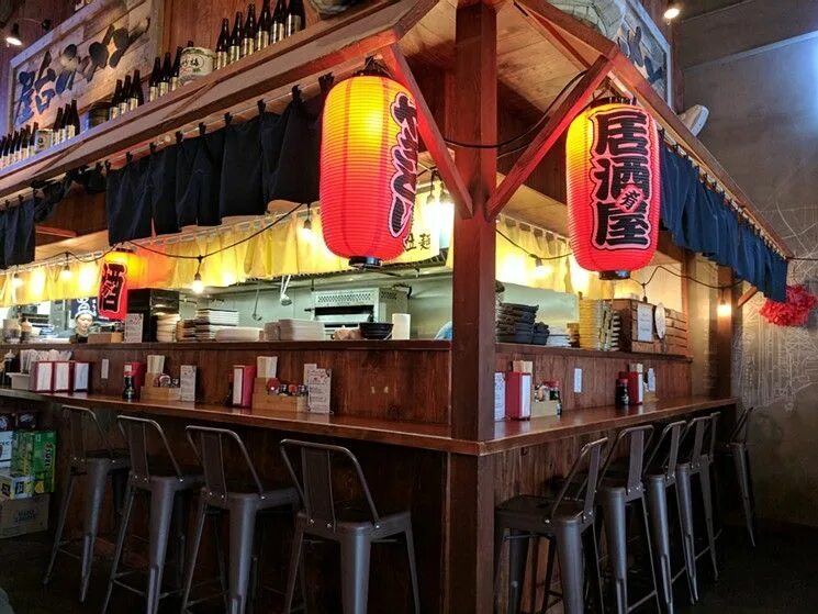 Yanki izakaya ул мира 17 фото The appealing bar and open kitchen at Yatai Ramen Izakaya in Plano. Ramen bar, J