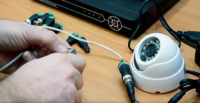 Ycc365plus камера видеонаблюдения как подключить Как правильно подключить камеру видеонаблюдения?