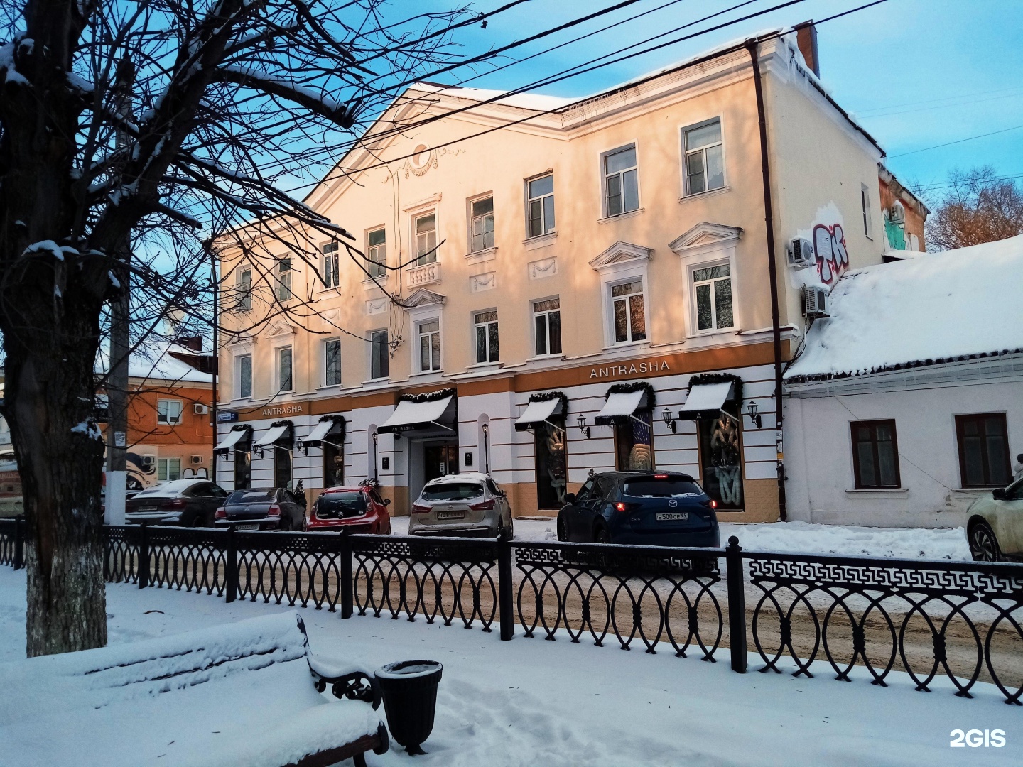 Yellow бул радищева 47 тверь фото Бульвар Радищева, 37 в Твери - 2ГИС
