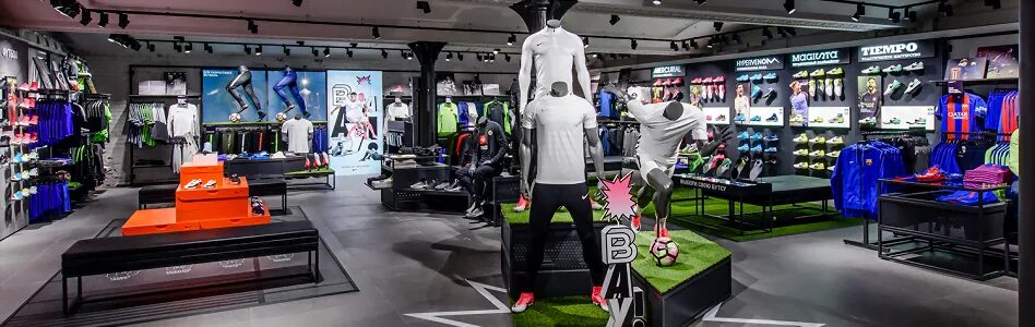 Yng спортивная ул 2 фото Rusia, meca de las nuevas 'macrotiendas' del lujo y el deporte Modaes