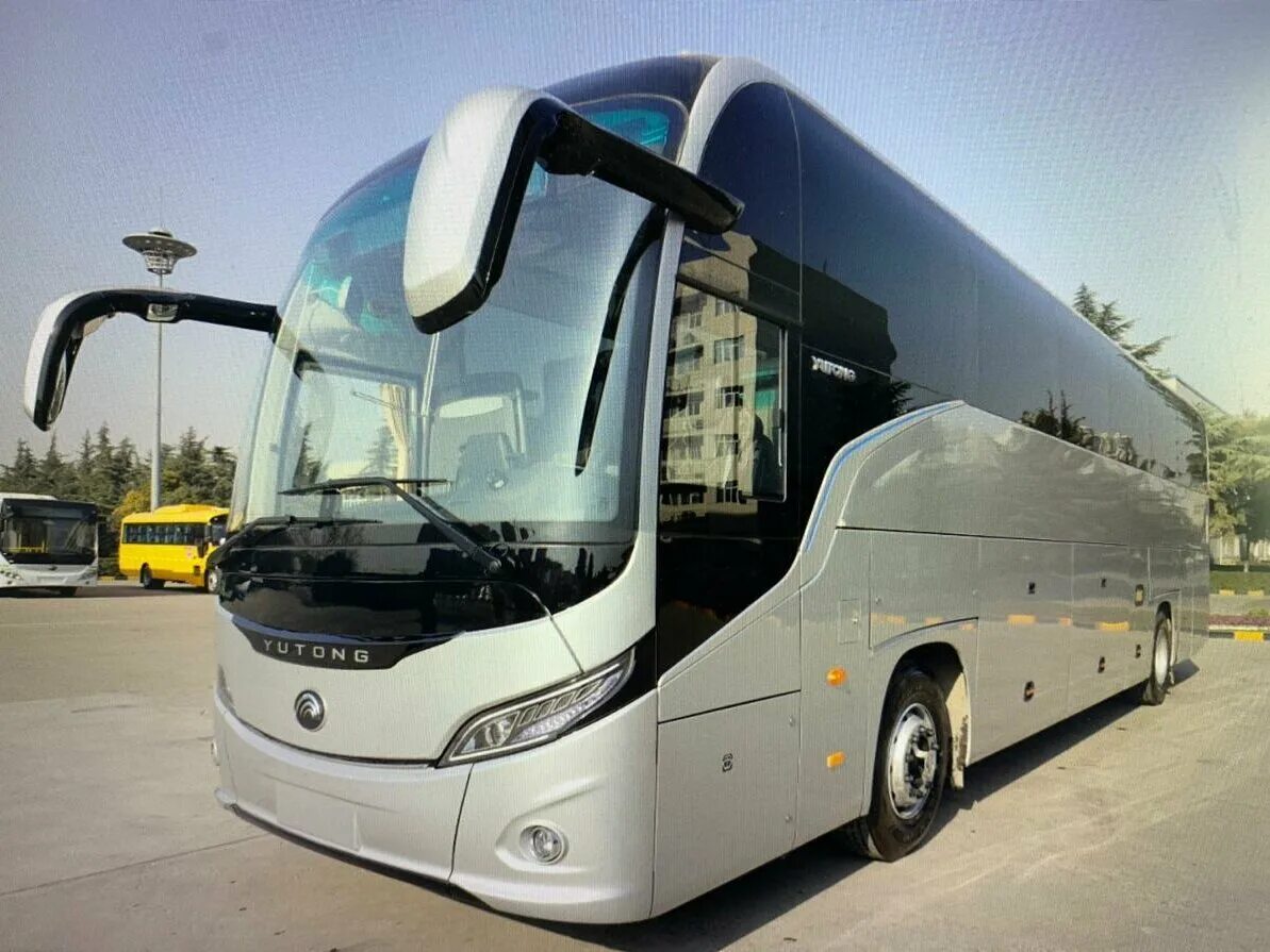 Yutong автобус фото Купить новый Yutong ZK6128H дизель механика в Москве: белый 2024 года по цене 15