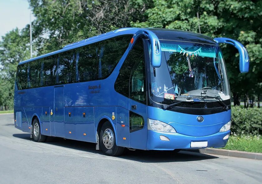 Yutong автобус страна производитель цена фото Аренда автобусов YUTONG (Ютонг) на 49 мест - Козырев и К