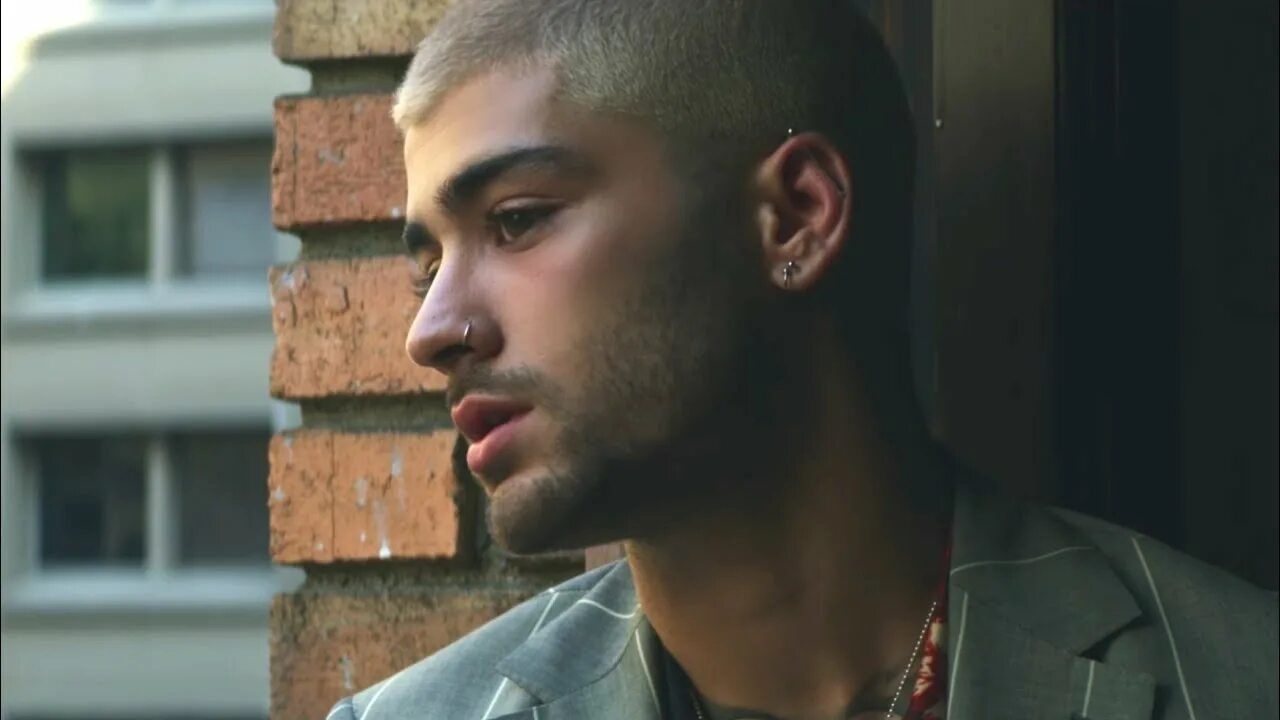 Yuzhanin фото песня ZAYN - Dusk Till Dawn ft. Sia (Offical Music Video) - YouTube