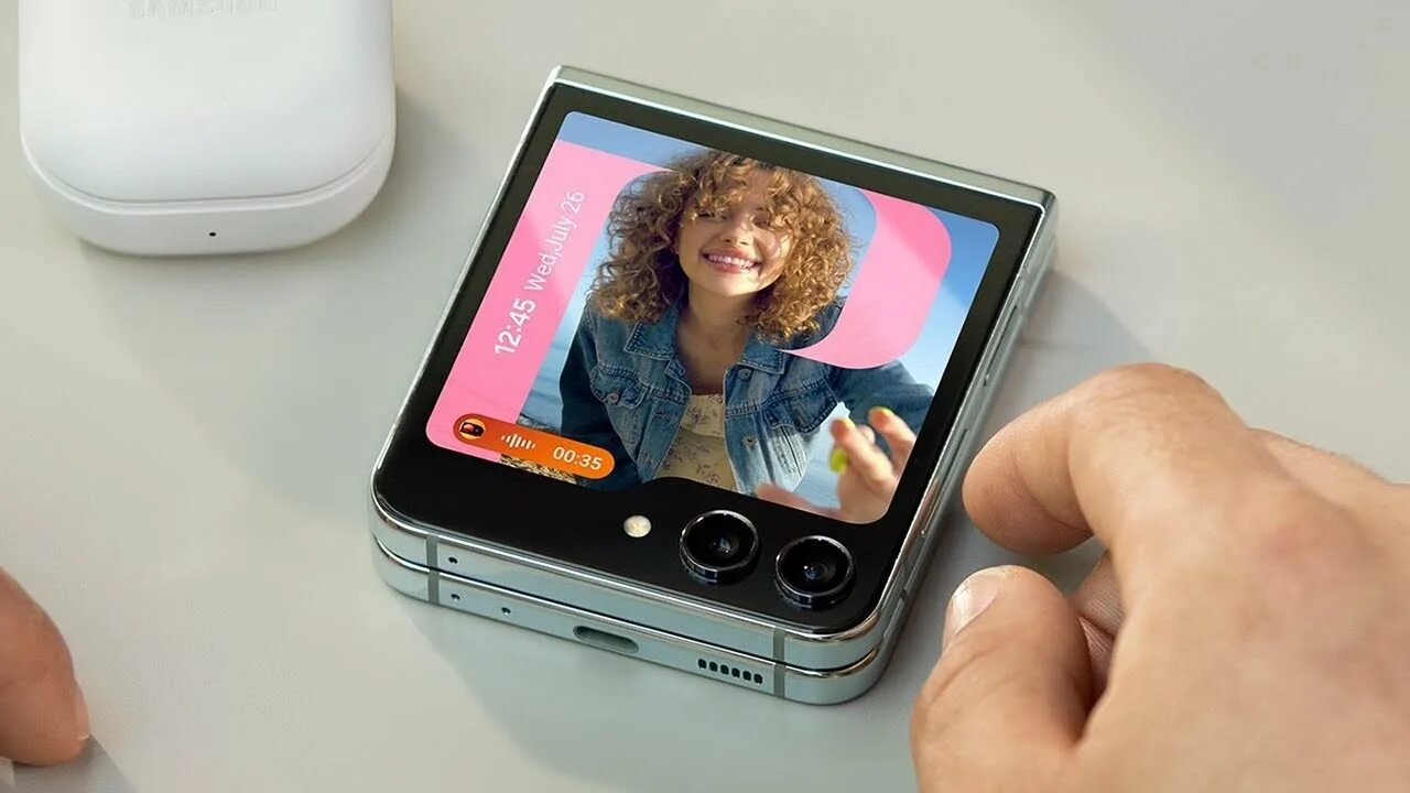 Z flip 6 фото Samsung Galaxy Z Flip 5 - REAL IMAGES - YouTube