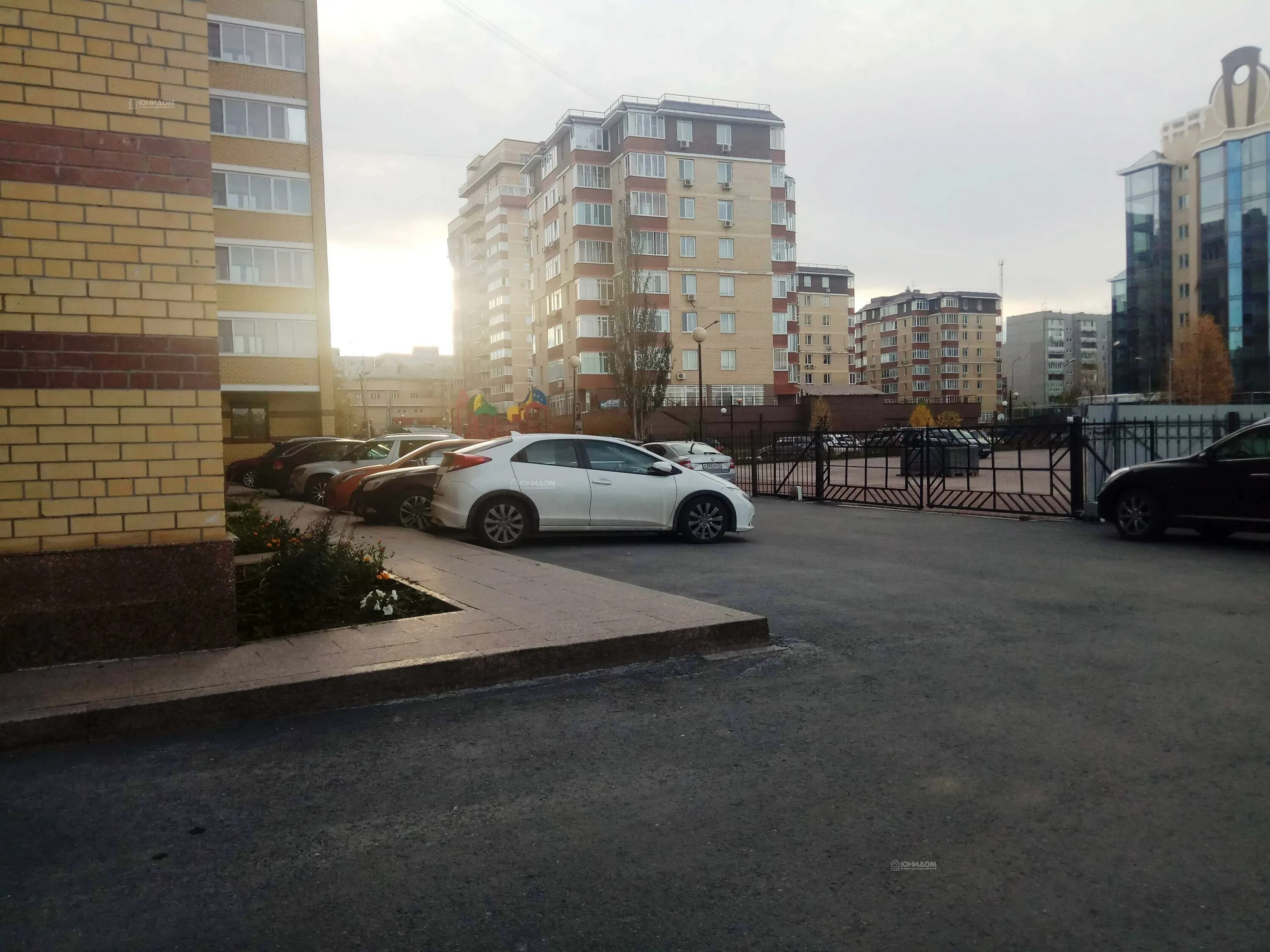 Акцент мельничная ул 26 тюмень фото Купить однокомнатную квартиру в Тюмени - Вторичное жилье недорого