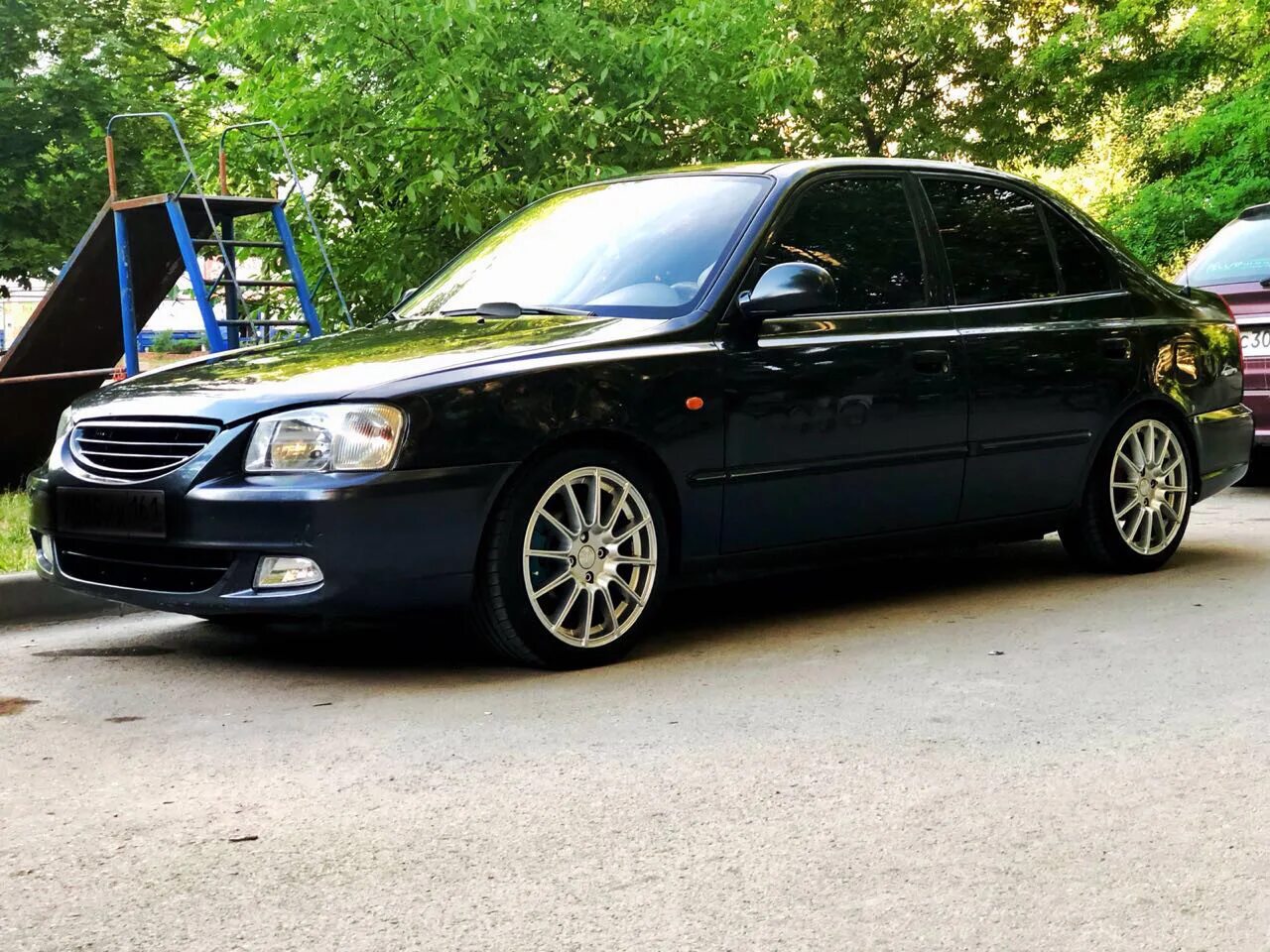Акцент на 15 дисках фото Диски - Hyundai Accent (2G), 1,6 л, 2006 года колёсные диски DRIVE2