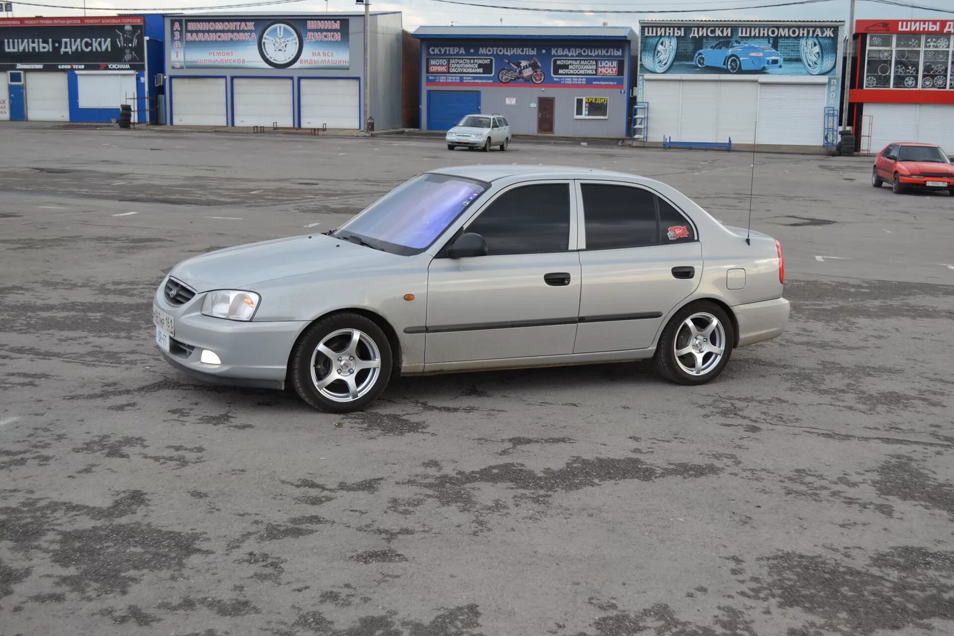 Акцент на 15 дисках фото Запись № 28 "Новые диски Alcasta M32" 새로운 바퀴 Alcasta M32 - Hyundai Accent (2G), 