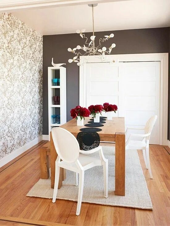Акцент стены в интерьере 5 Awesome Budget-Friendly Accent Wall Ideas Grey wallpaper accent wall, Home dec
