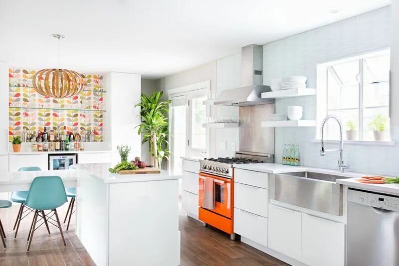 Акцент в интерьере кухни 22 Midcentury Modern Kitchen Designs Showcasing Contrast of Past and Present Hom