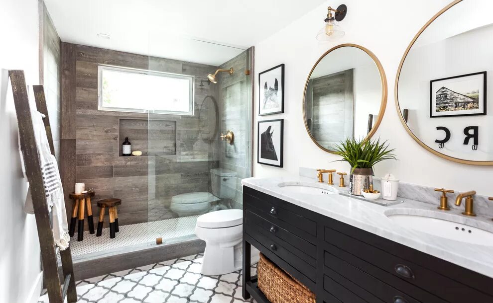 Акцентная стена в ванной комнате фото Luxury Farmhouse Bathroom - Кантри - Ванная комната - Сакраменто - от эксперта J