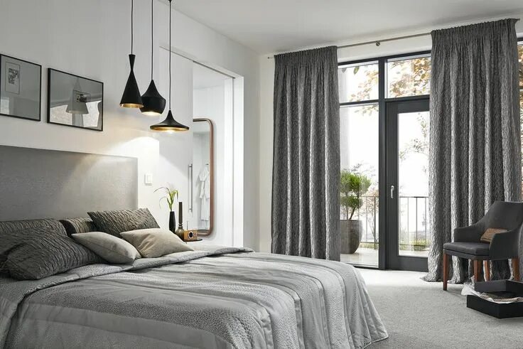Акцентные шторы в сером интерьере Relaxing grey curtains, bedroom curtains, textiles designed by JAB Anstoetz, VAN