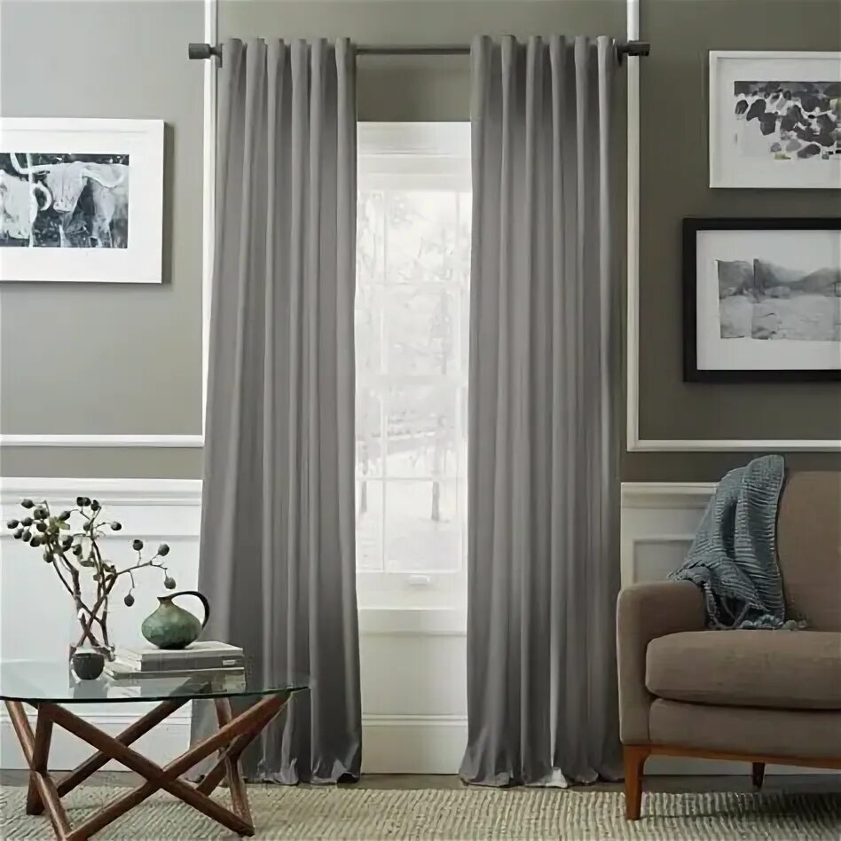 Акцентные шторы в сером интерьере See the source image Curtains living room, Curtains for grey walls, Living room 