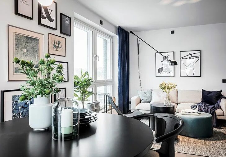 Акценты в интерьере квартиры Touches of deep blue in Scandinavian home Интерьер, Скандинавские интерьеры, Неб