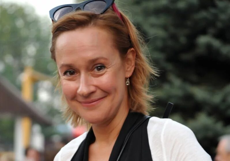 Актриса дмитриева евгения личная жизнь фото Звезда "Физрука" Евгения Дмитриева стала мамой во второй раз WOMAN