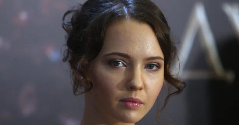 Актриса хлынина фото Юлия Хлынина встречается с молодым миллионером STARHIT