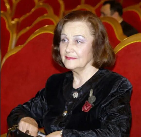 Актриса конюхова биография фото Татьяна Конюхова. В 90 лет выходит на сцену. 2 неудачных брака. Потеря любимого 