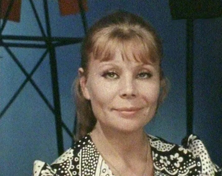 Актриса корниенко фото Проснись и пой (1974) - актеры и роли - Нина Корниенко - фильмы-спектакли - Кино